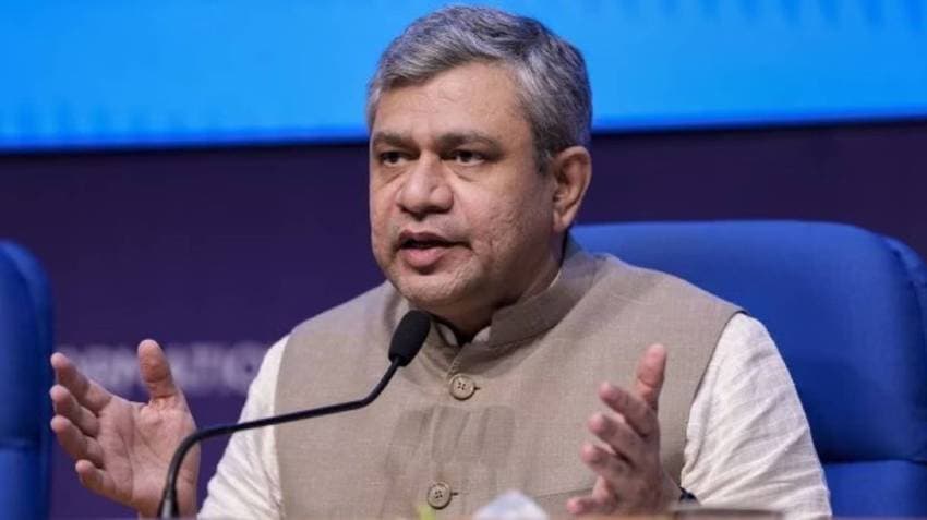 Ashwini Vaishnaw slams Congress For Insulting Former PM Manmohan Singh