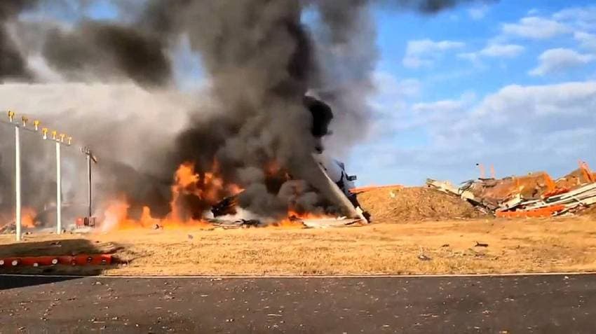 S Korea Plane Crash: Eyewitnesses Report Sparks In Engine, Bird Strike; Death Toll Mounts To 127