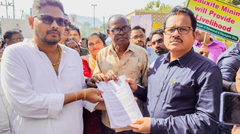 Kalahandi Locals Demand ‘Permanent Bauxite Mine(S)’ For Lanjigarh Vedanta Soon, Urge Odisha CM To Intervene