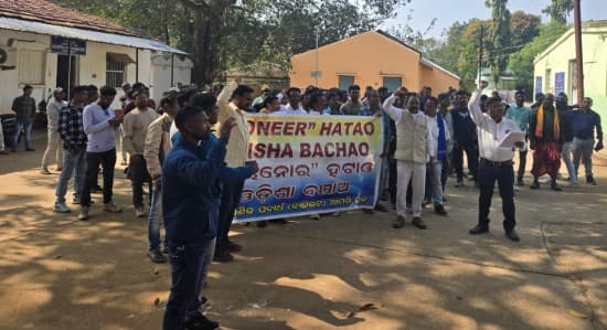Tribals, Dalit Outfits Demand Allocation Of Bauxite To Local Industries