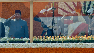 President Murmu Unfurls National Flag At Kartavya Path