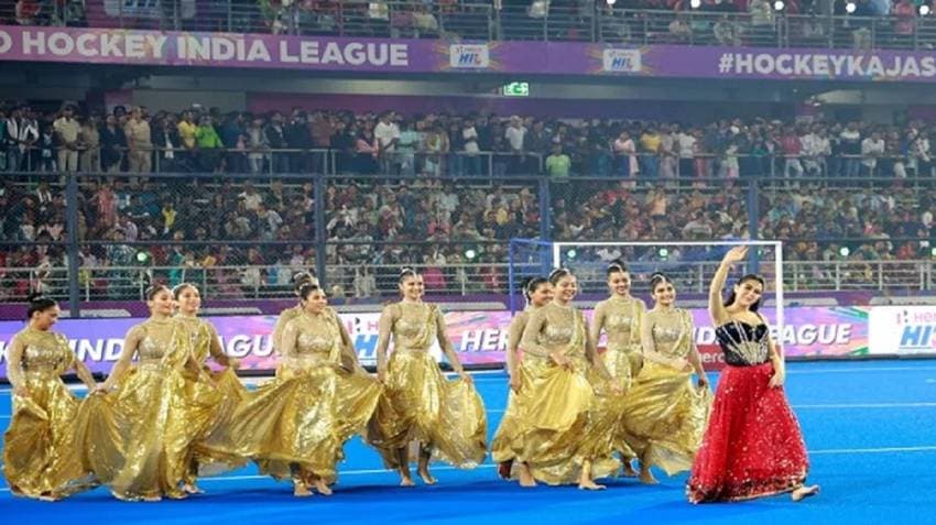 Sara Ali Khan Lights Up Birsa Munda International Hockey Stadium With Her Stellar Performance