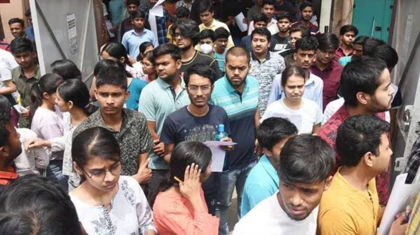 JEE Mains Result 2025: Bihar's Panini Sharma Tops State With 99.9942 Percentile