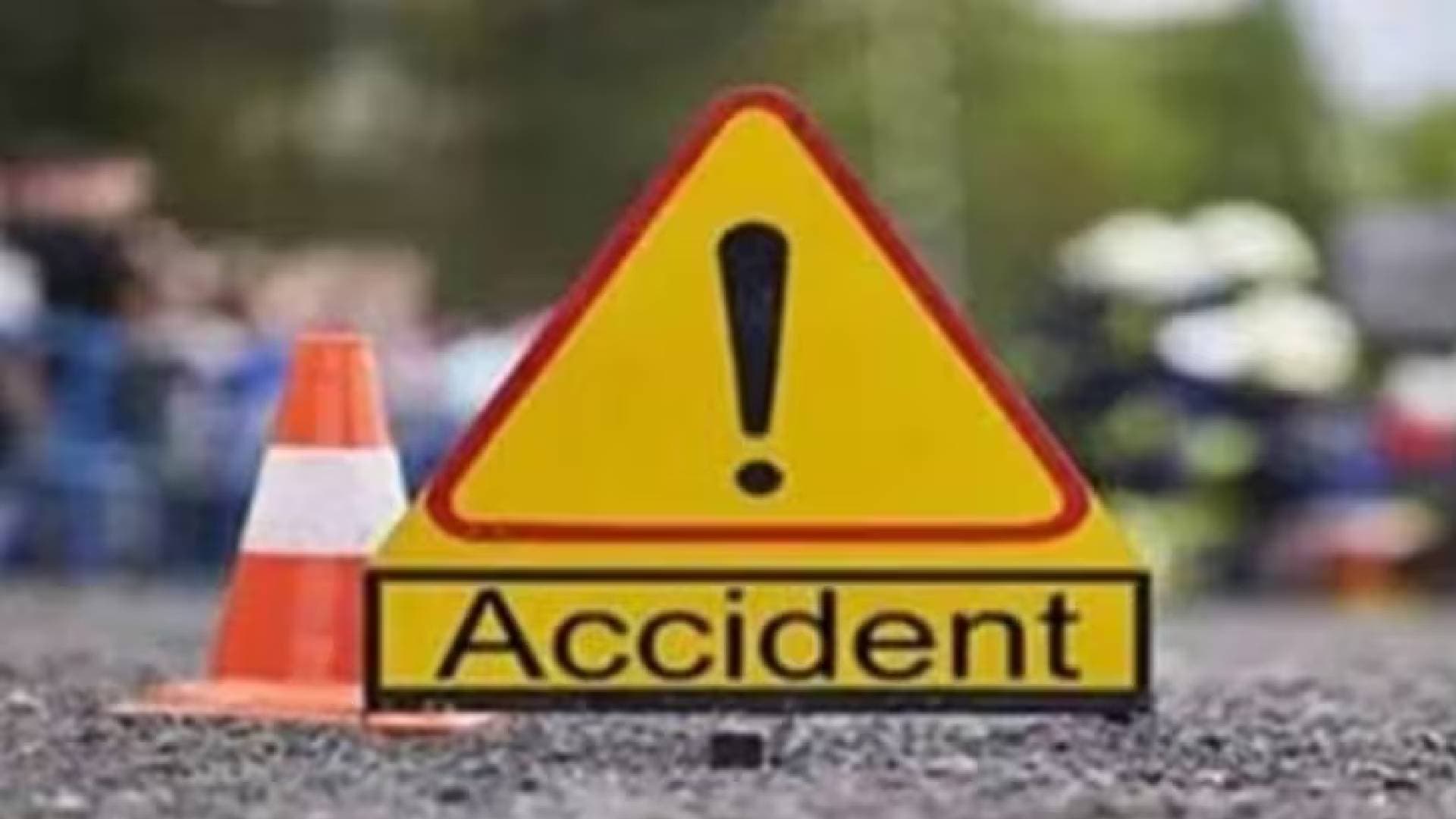 Sundargarh: 20 Persons Injured As OSRTC Bus Hits Electric Pole On SH 10