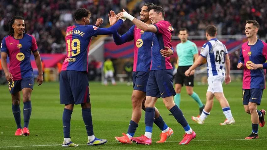 La Liga: FC Barcelona Reclaim Top Position With Four Goal Win Over 10-Man Real Sociedad