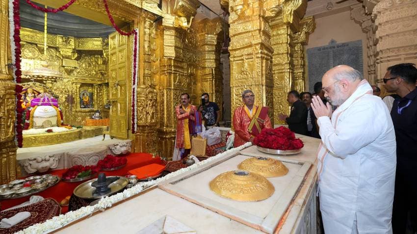 Amit Shah Offers Prayers At Somnath Temple In Gujarat