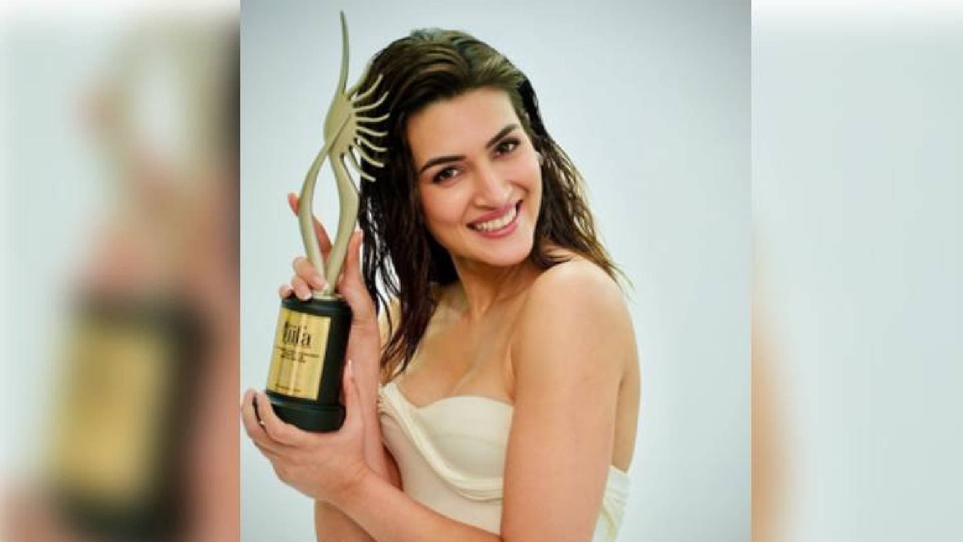 Kriti Sanon & Kanika Dhillon Win Big At IIFA 2025 As 'Do Patti' Bags 'Best Actor' & 'Best Original Story'