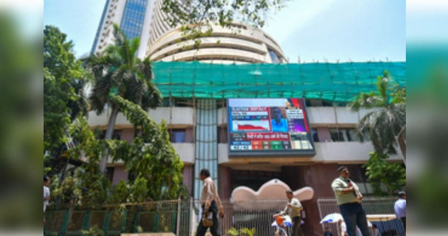 Weekly Wrap: Market Remains Range Bound Amid Mixed Global Cues