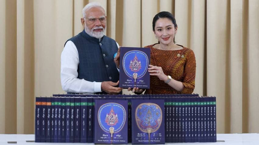 Thailand PM Shinawatra Gifts PM Modi 'World Tipitaka' Holy Scriptures