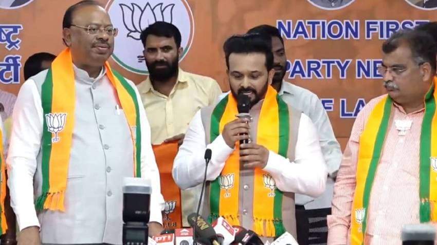 Former Cricketer Kedar Jadhav Joins BJP