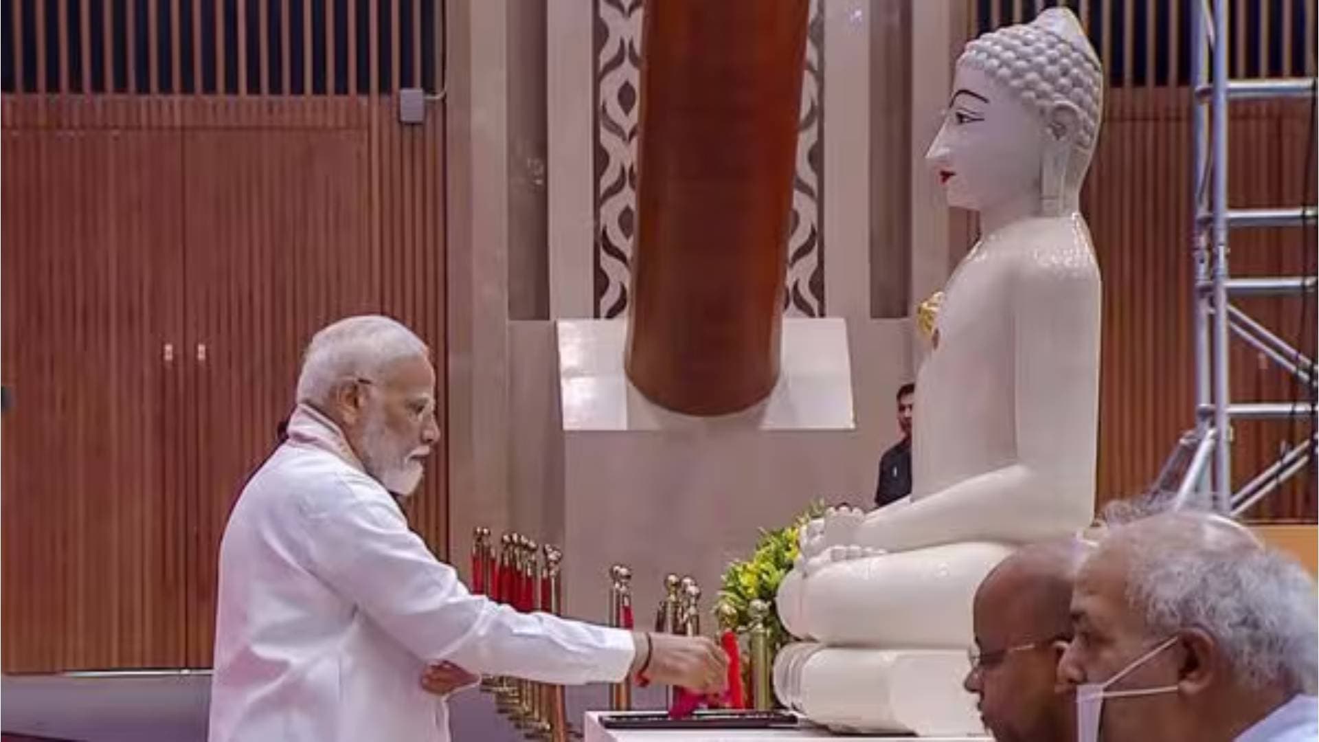 Bhagwan Mahavir's Ideals Give Strength To Countless People, Says PM Modi