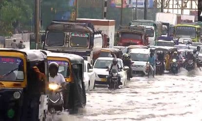 Heavy Rain Lashes Bhubaneswar