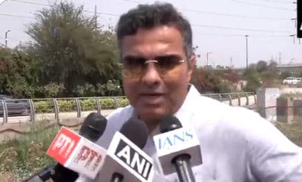 Delhi Minister Orders Strict Action Against Illegal Units Polluting Yamuna River