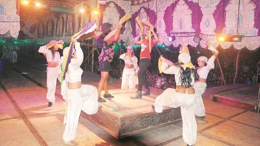 Jatra Controversy in Odisha: Cancelled Jatra Sparks Police Complaint Over Refund Dispute in Bhadrak