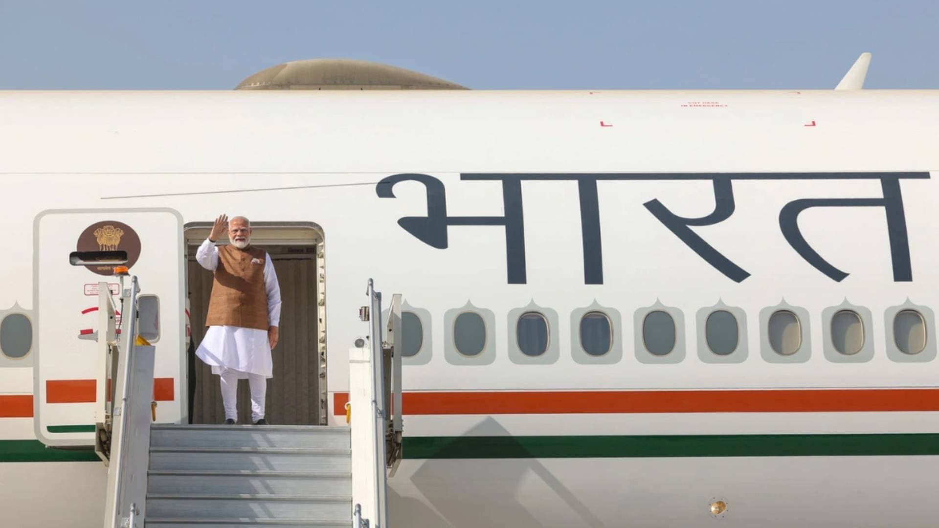 PM Modi's Aircraft Escorted By F15s Of Royal Saudi Air Force In The Saudi Airspace