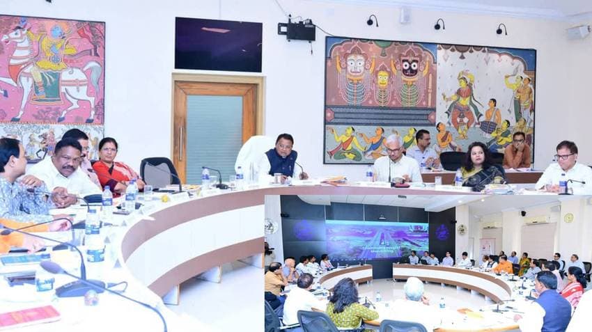 Real-Time Monitoring: Odisha CM Mohan Charan Majhi Unveils Dashboard for Transparent Project Oversight