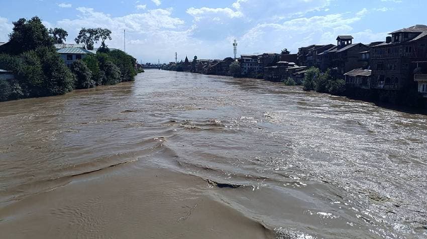 Flood Alert Issued In PoK's Muzaffarabad As Locals Allege Sudden Release Of Water Into Jhelum