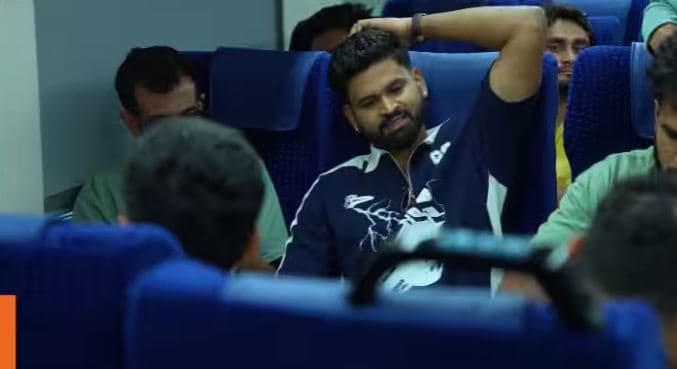 IPL 2025: Special Vande Bharat Train With PBKS & DC Teams, Other Key Personnel Reach New Delhi