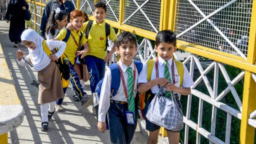 After 6 Days, Life Returns To Normal In Srinagar And Other Places