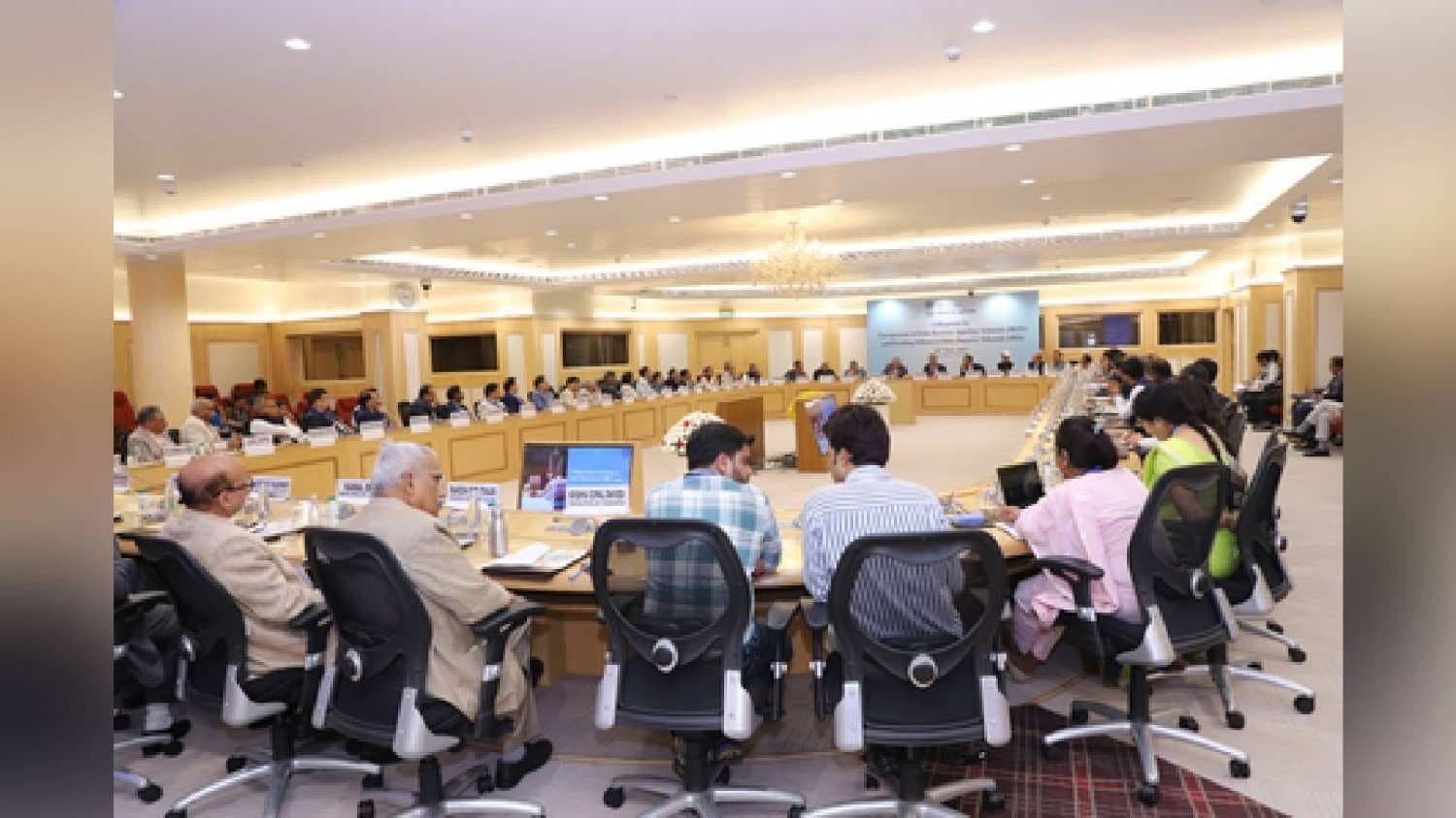 Finance Ministry Holds High-Level Meeting To Expedite Recovery Of Debt