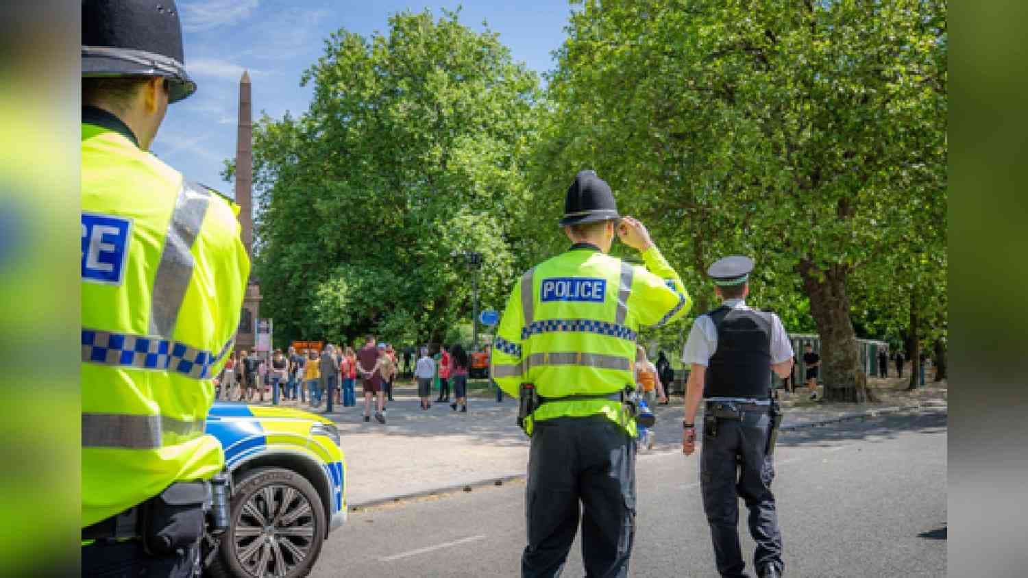 UK: 50 Injured As Car Rams Into Crowd In Liverpool Premier League Win