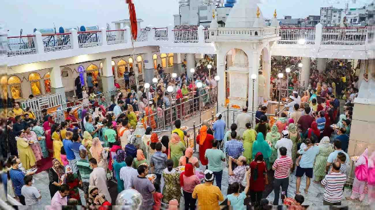 Pilgrims Flock To Kheer Bhawani Shrine In Kashmir