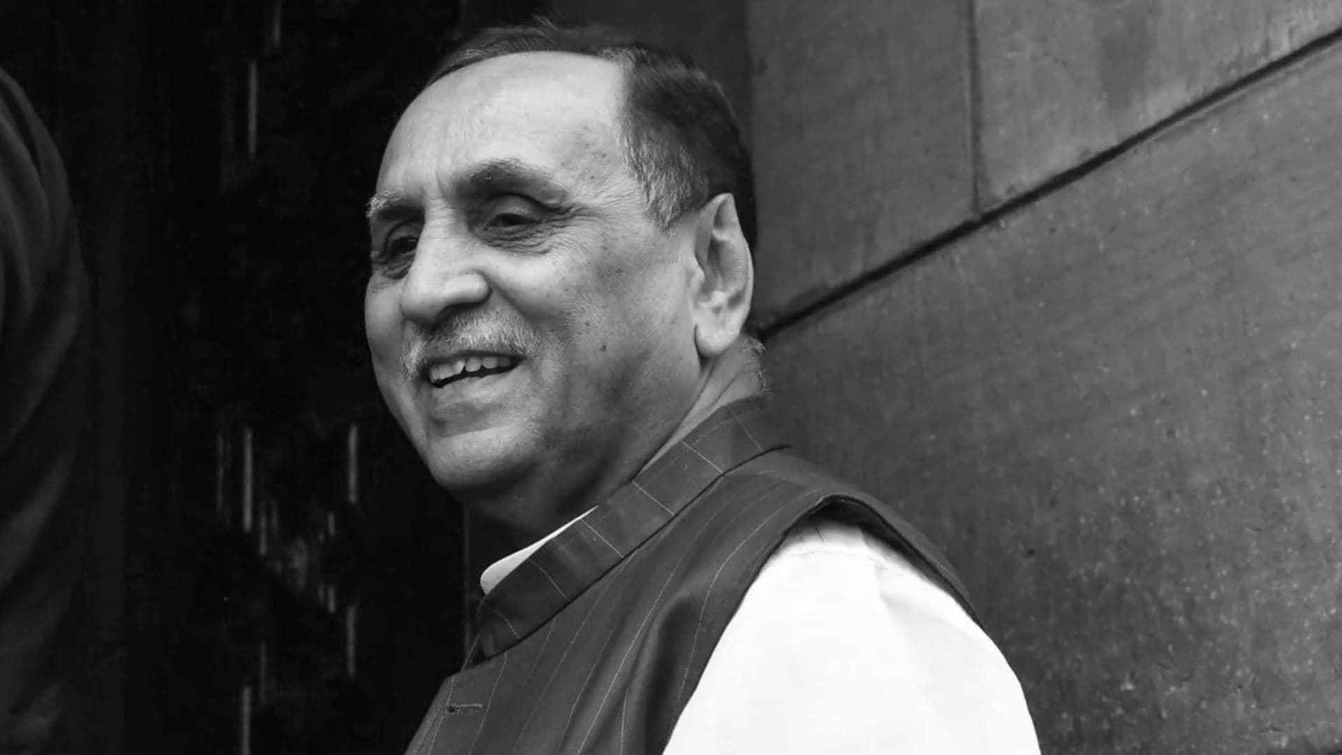 Vijay Rupani’s Mortal Remains To Be Flown To Rajkot Today, Gujarat Observes 1-Day State Mourning