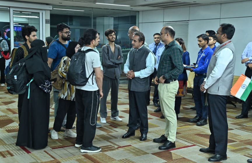 Operation Sindhu: 827 Indians Evacuated Amid Escalating Iran-Israel Tensions