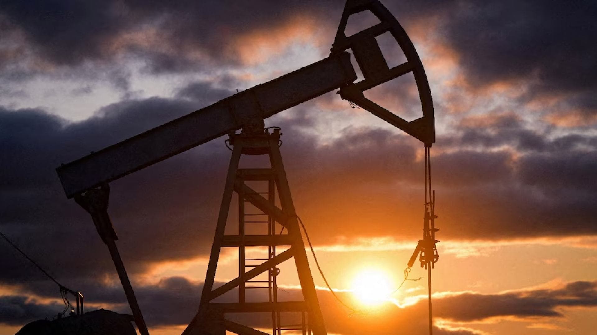 Oil Prices Fall To Two-Week Low As Israel, Iran Agree To Ceasefire