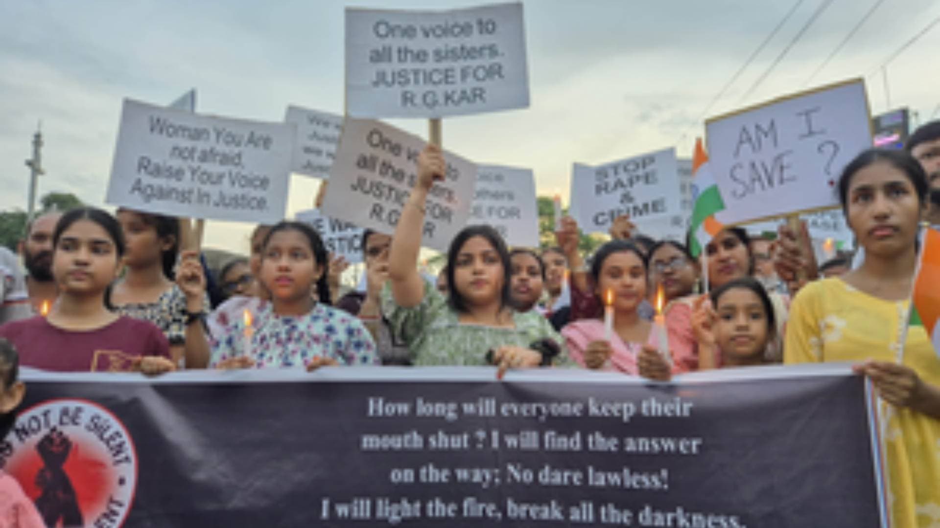 Parents Of Kolkata Law College Rape Victim Should Be Ready For Long Battle Like Us: RG Kar Victim’s Parents
