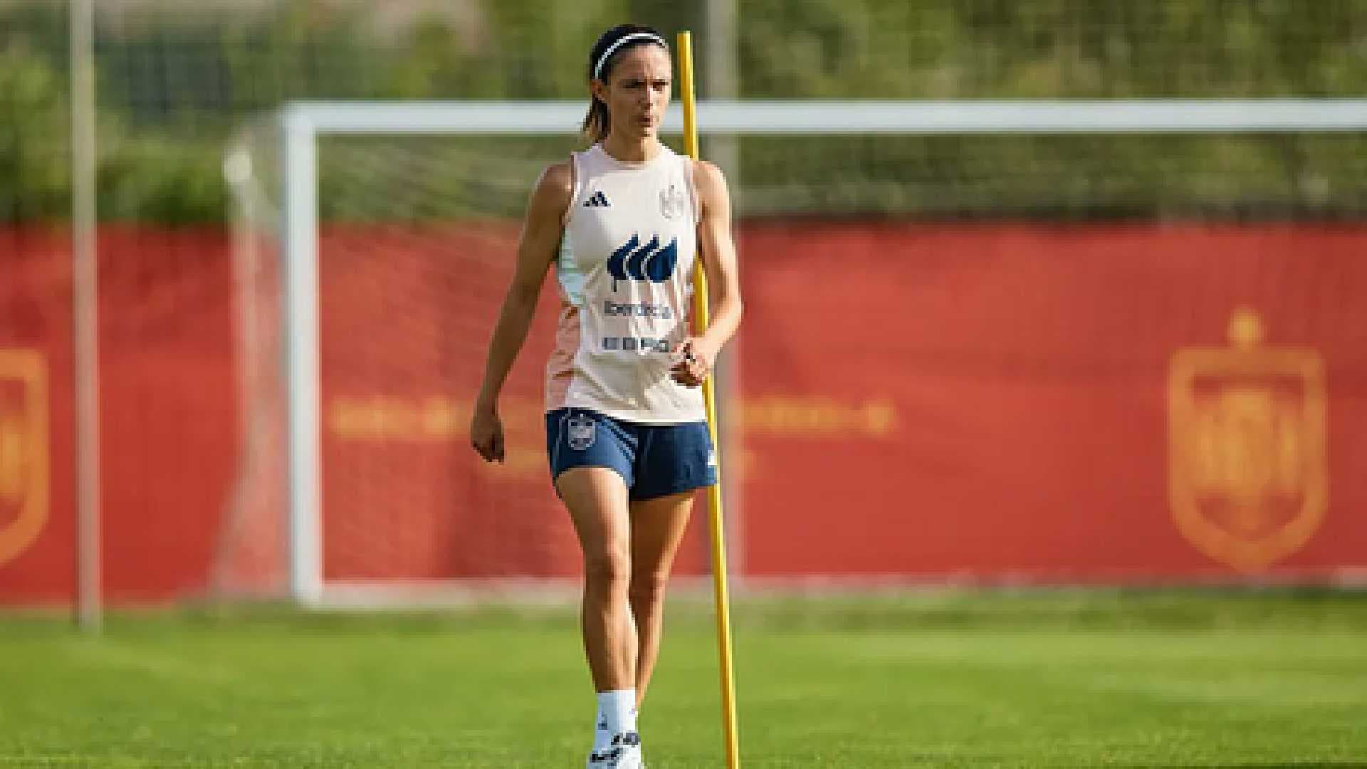 Spain's Ballon d'Or Winner Aitana Bonmati Diagnosed With Meningitis