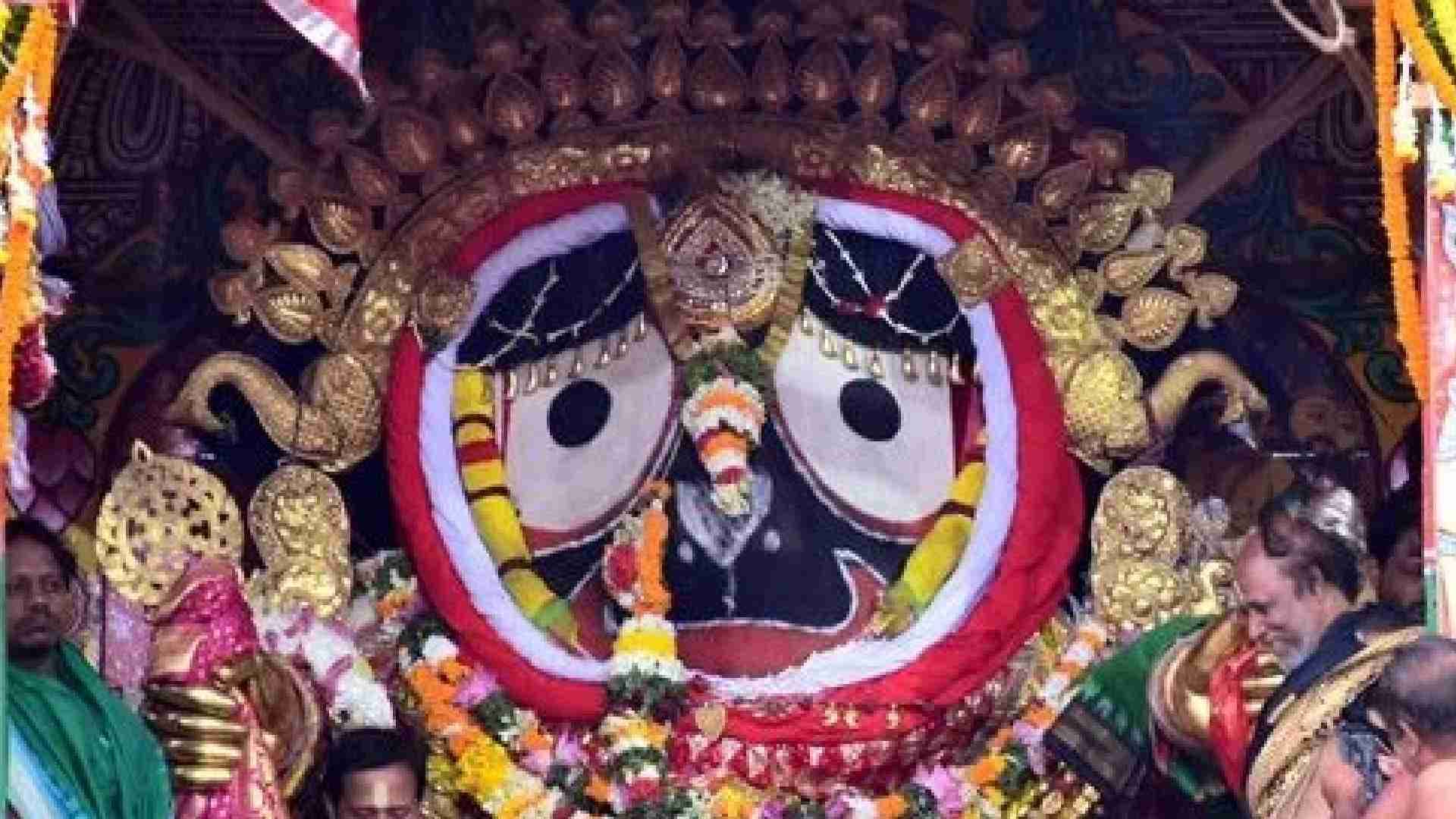 Lakhs Witness Golden Glory As Suna Besha Ritual Unfolds In Puri