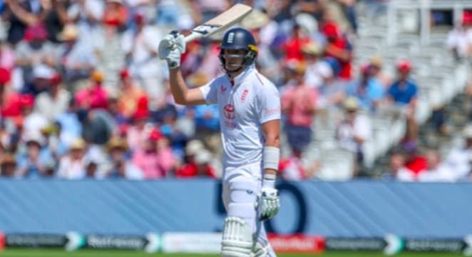 3rd Test: Smith Leads England’s Recovery With Fifty After Bumrah Picks Three Scalps