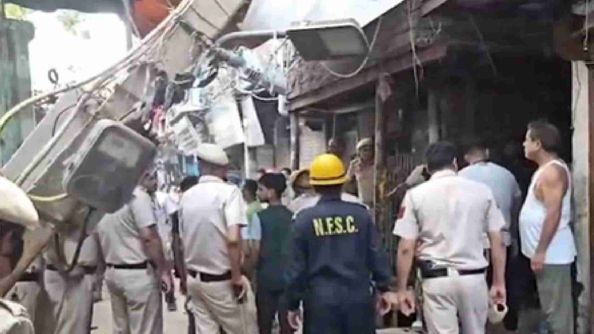 Building Collapses In Delhi’s Janata Mazdoor Colony; 3 Rescued, Many Feared Trapped