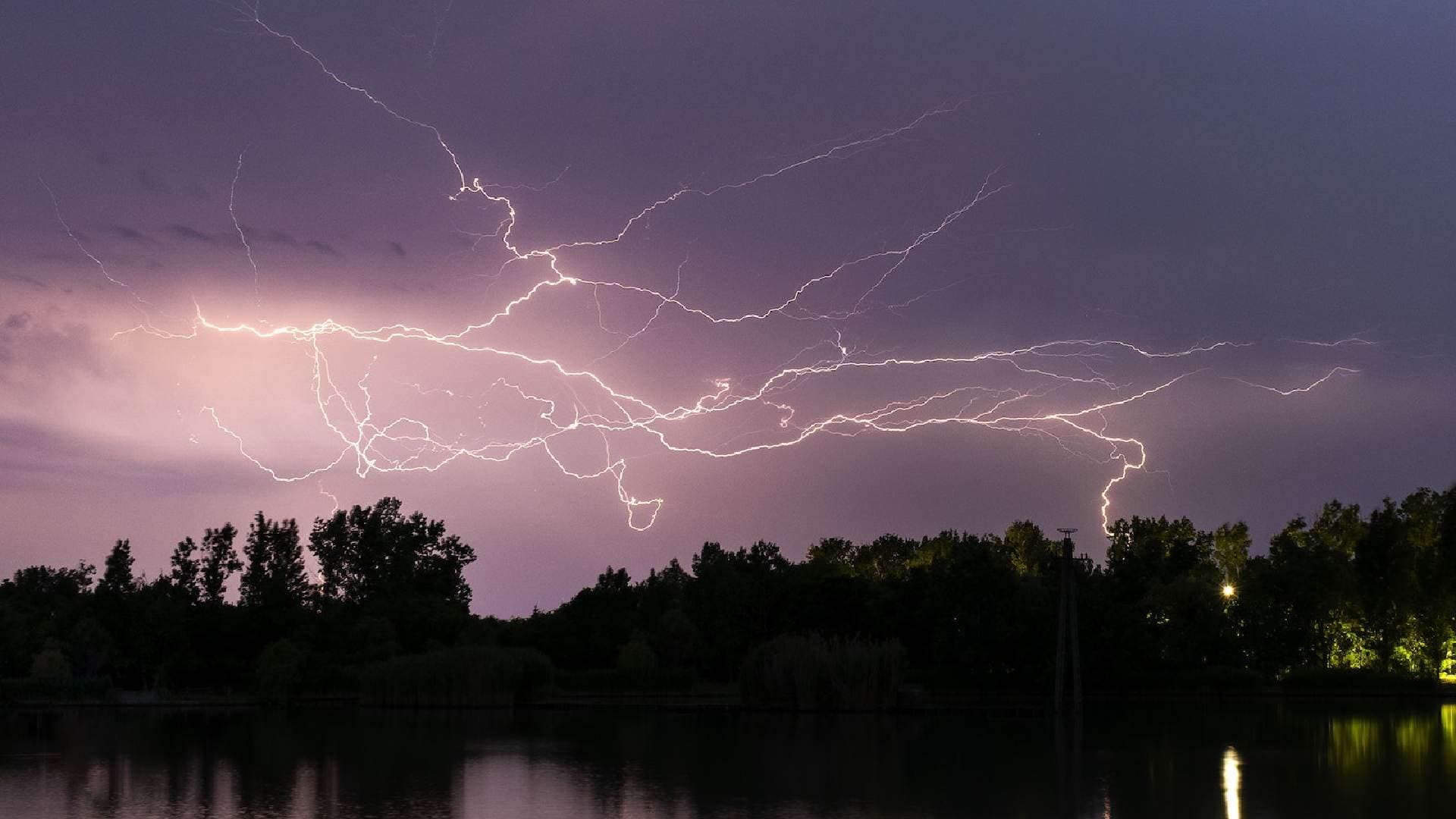 Lightning Strike Claims Three Lives of Labourers in Odisha