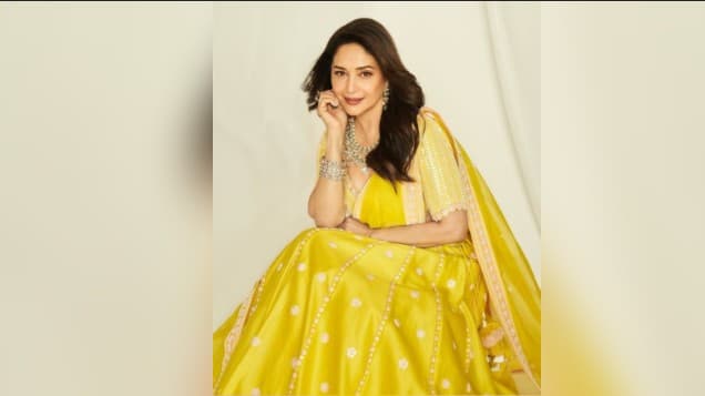 Madhuri Dixit Flaunts The 'Hum Apke Hain Kaun' Treasure Found On The Set