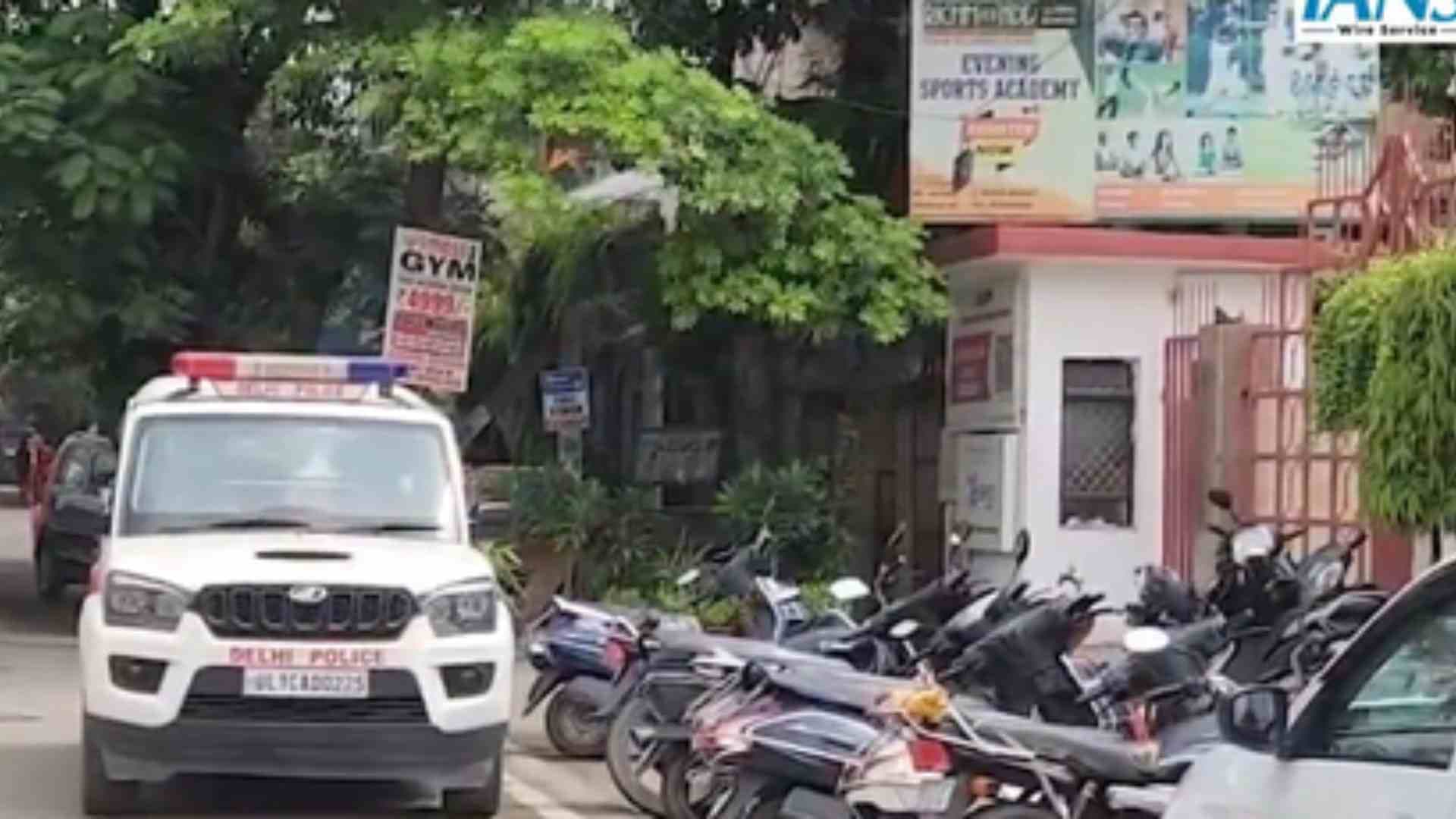 'Roadkill' And 'Benji' Referenced In Bomb Threats Sent To Delhi Schools