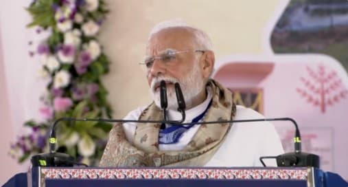 PM Modi Announces Rs 15,000 Incentive For First-Time Private Sector Employees At Motihari Rally