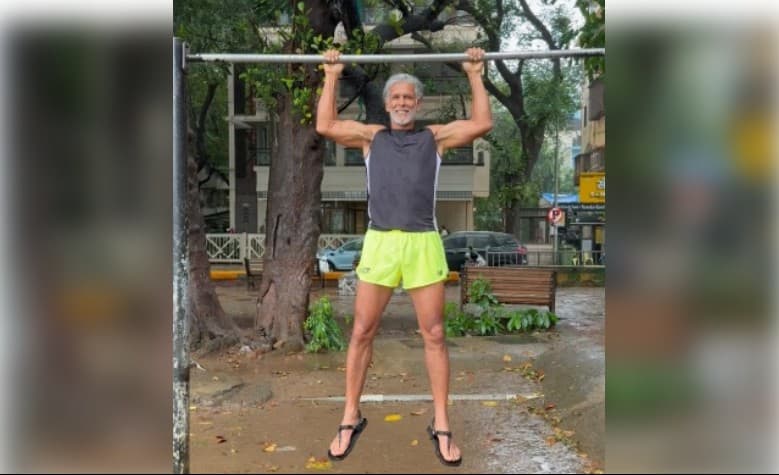 Milind Soman Performs A 30 Second Pull Up While Enjoying Mumbai Rains