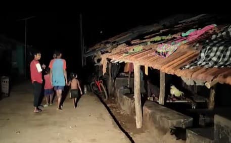 Rayagada’s Rengamaju Village Remains In Darkness, Battles Infrastructure Neglect