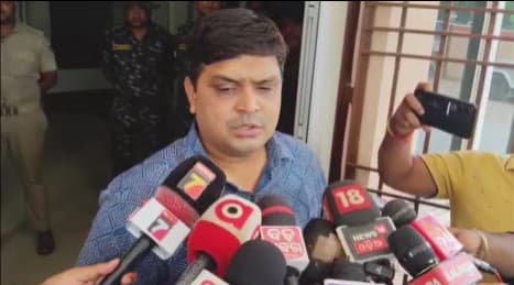 Balanga Minor Girl Burn Case: SP Pinak Mishra Assures Scientific Probe