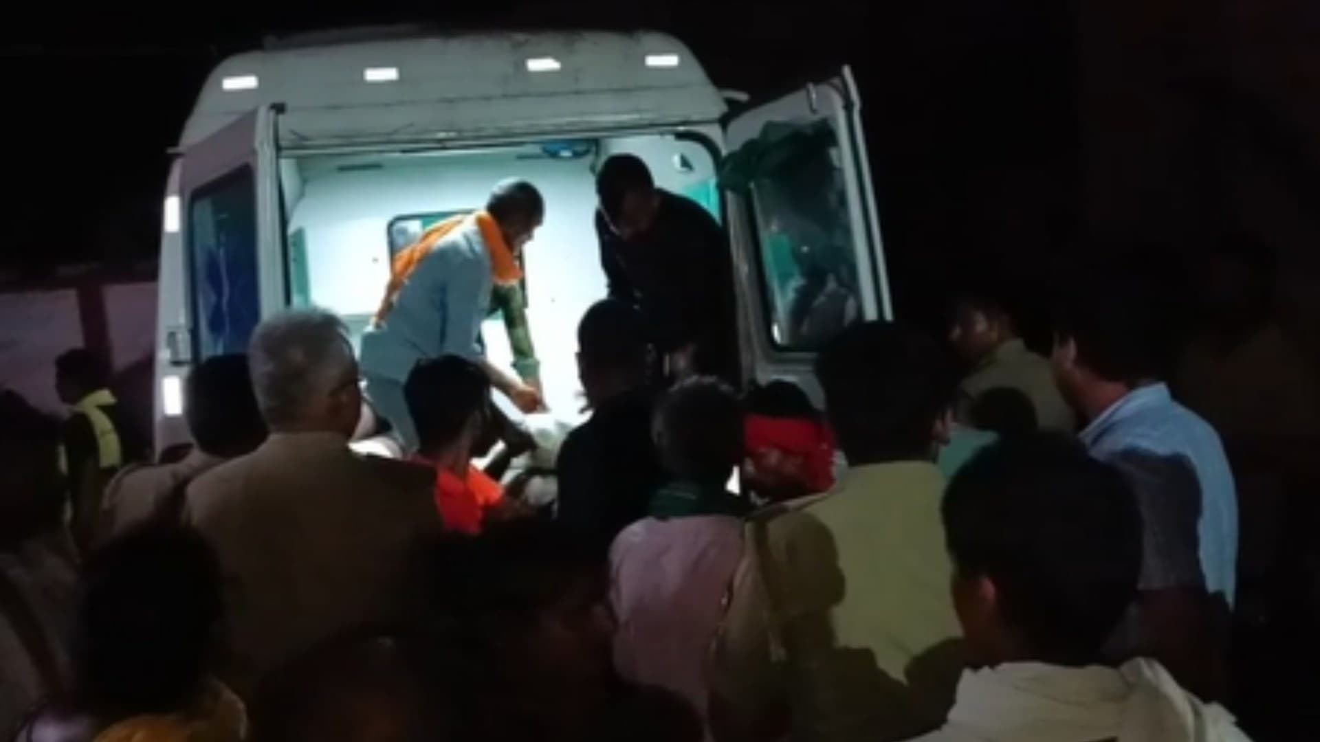 Barabanki Temple Stampede: CM Yogi Expresses Grief, Directs Officials To Carry Out Prompt Rescue Ops