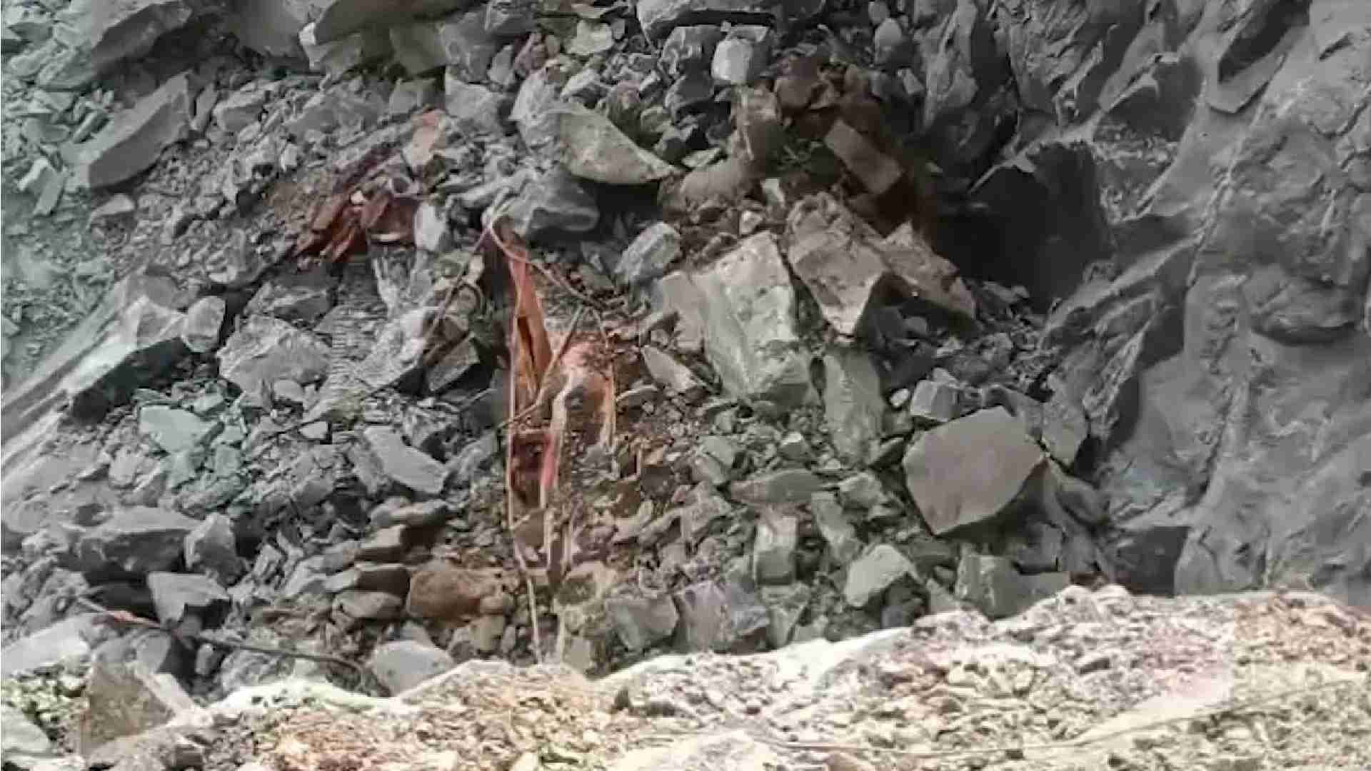 Tragedy in Andhra: 6 Odisha Workers Killed in Quarry Collapse