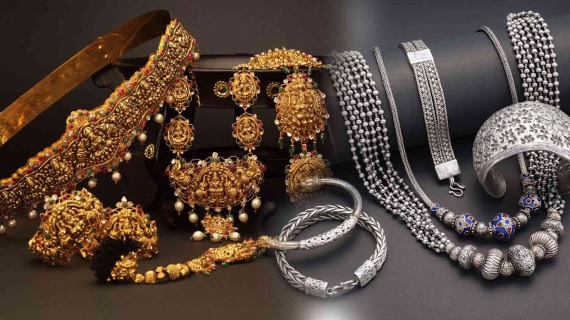 Gold Falls Marginally, Silver Prices Jump