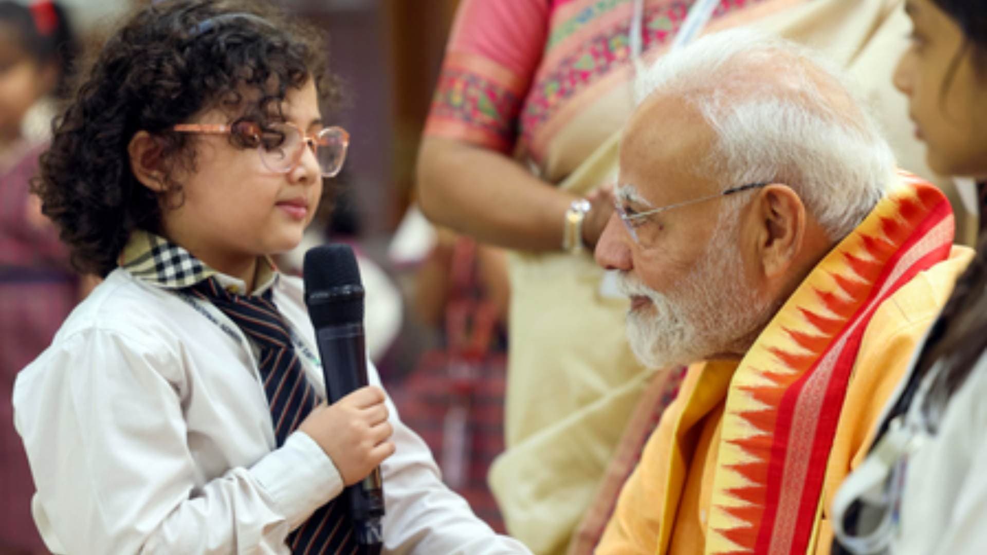 PM Modi Celebrates Raksha Bandhan At 7 LKM; Children & Brahma Kumaris Tie 'Rakhi' To Him