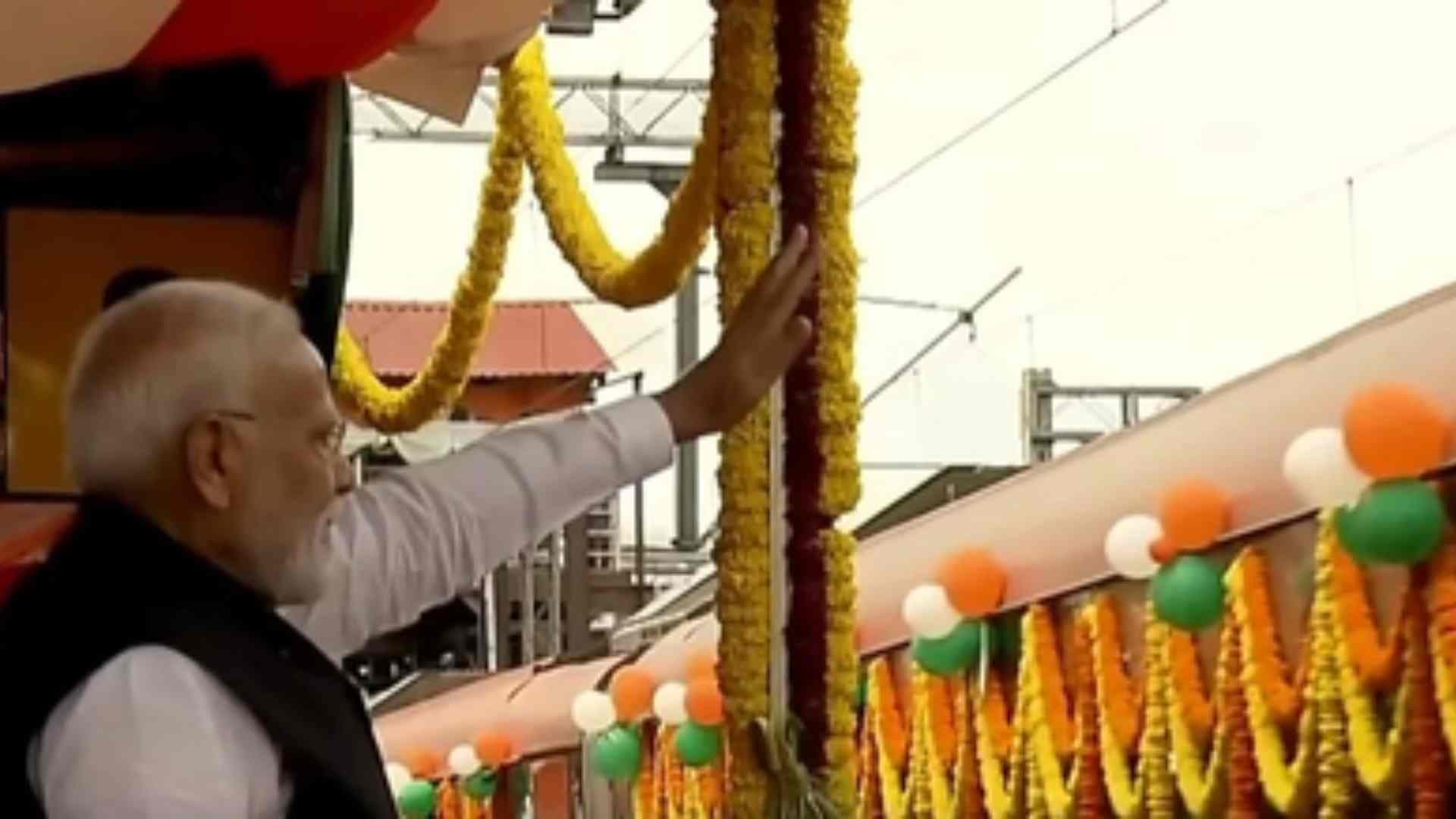 PM Modi Flags Off Three Vande Bharat Trains, Inaugurates Bengaluru-Belagavi Service