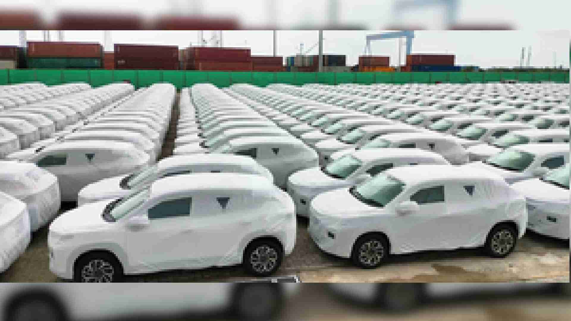 GST 2.0 Brings Festive Cheer To Vehicle Buyers As Small Cars, 2-Wheelers To Get Cheaper