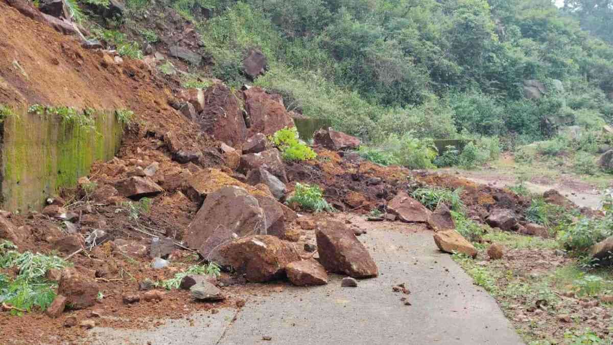 Landslide Blocks Road Connectivity In Gajapati’s Gumma Block