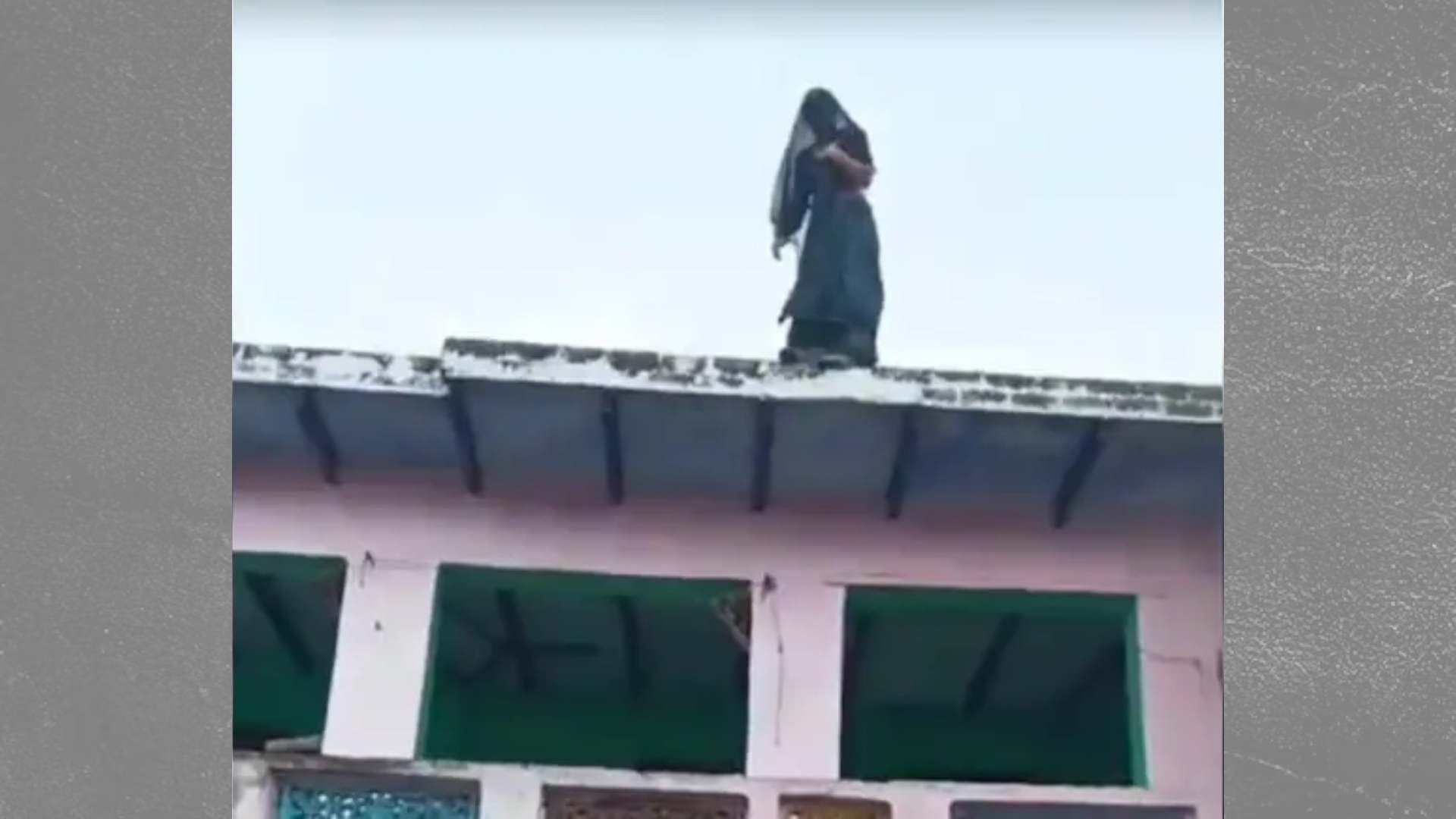 UP: Troubled by Dowry Threats Woman Jumps off Roof; Video Surfaces