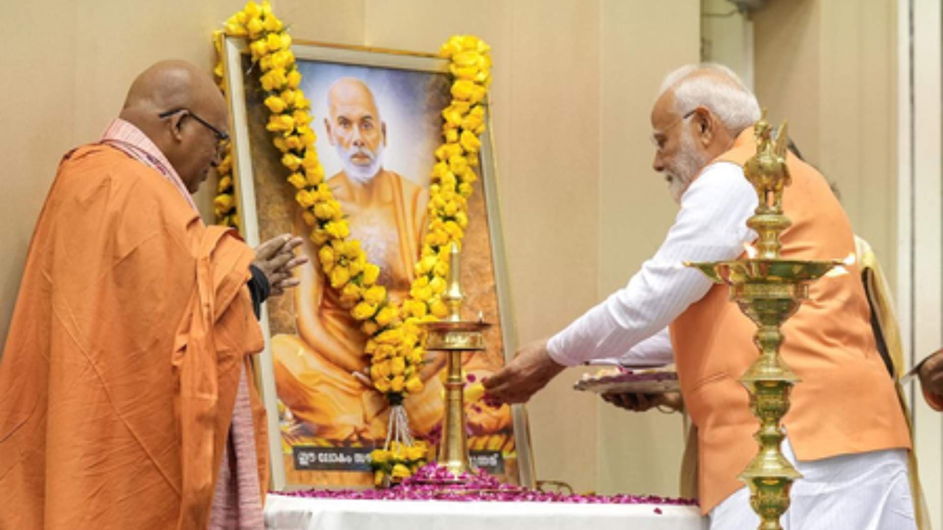 PM Modi Pays Tribute to Sree Narayana Guru, Hails His Enduring Legacy